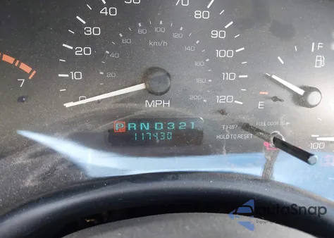 1998 Oldsmobile Cutlass Gls z USA, uszkodzony, nr VIN 1G3NG52M0W6315496